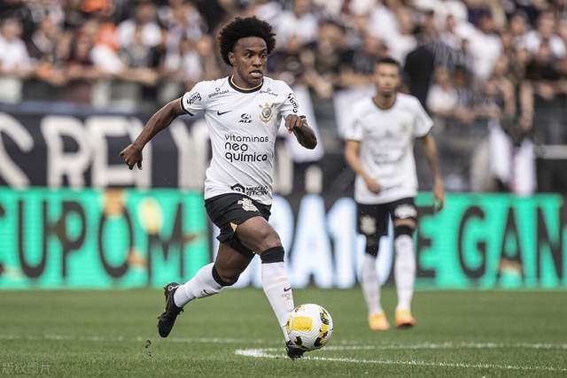 周琦19分广东胜吉林 高诗岩30+7山东不敌上海