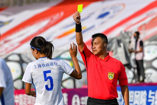 雄鹿胜活塞7连胜晋级淘汰赛 骑士送奇才15连败